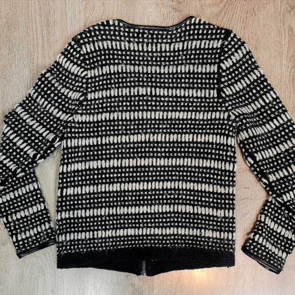 𝅺90S vintage black and white striped Tweed faux leather trim cropped jacket - Picture 4 of 10